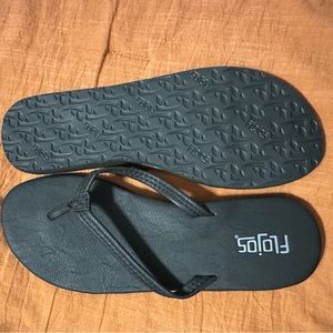 Brand new - Ladies flip flops